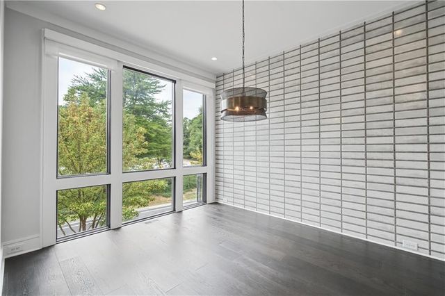 2528 Appleden Place 9, Atlanta, GA 30319