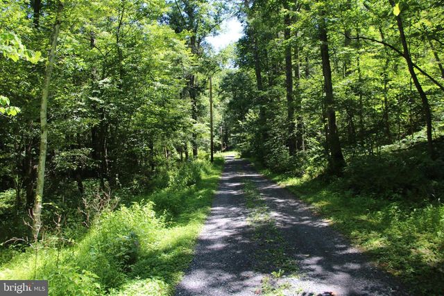 112 CEDAR HILL ROAD, Strasburg, VA 22657