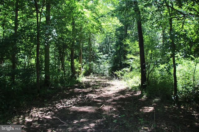 112 CEDAR HILL ROAD, Strasburg, VA 22657