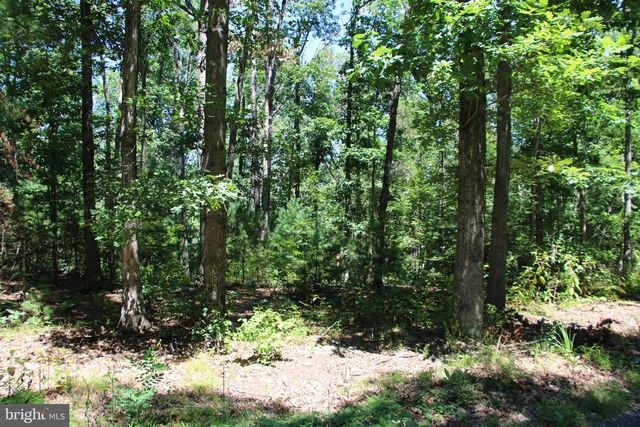 112 CEDAR HILL ROAD, Strasburg, VA 22657