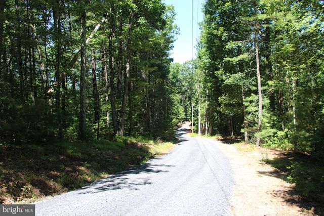 112 CEDAR HILL ROAD, Strasburg, VA 22657