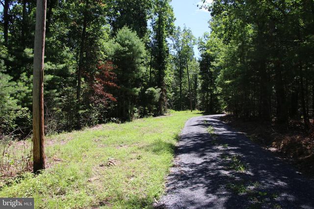 112 CEDAR HILL ROAD, Strasburg, VA 22657