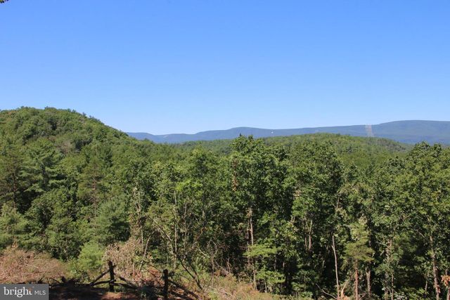 112 CEDAR HILL ROAD, Strasburg, VA 22657
