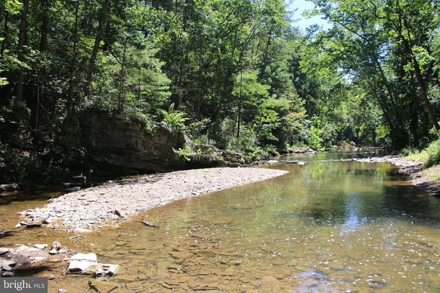 112 CEDAR HILL ROAD, Strasburg, VA 22657