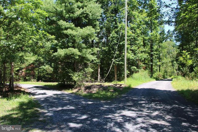 112 CEDAR HILL ROAD, Strasburg, VA 22657