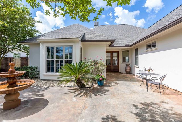 14524 Oak Path Dr, Prairieville, LA 70769