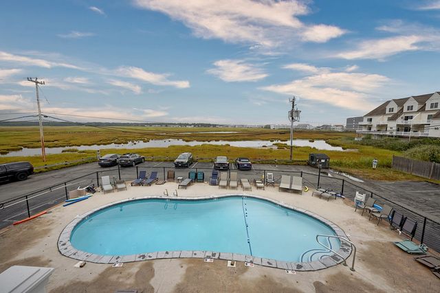 493 Ocean Boulevard # 2, Hampton, NH 03842