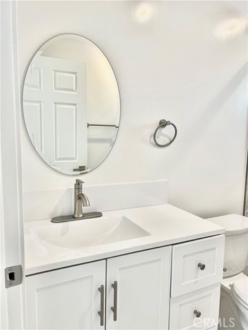 9645 Dale Avenue, Sunland (los Angeles), CA 91040