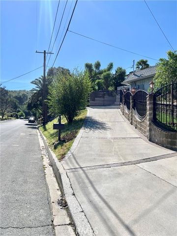 9645 Dale Avenue, Sunland (los Angeles), CA 91040