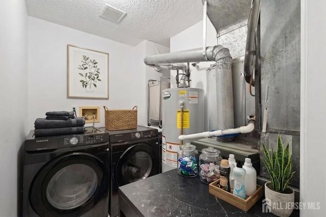 107 Rachel Court, Franklin, NJ 08823