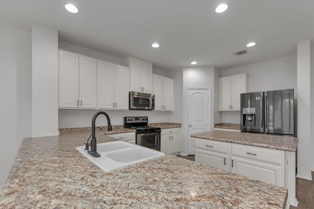 150 Jasmine CV, Kyle, TX 78640