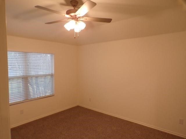 709 S 5th Street 1, Bonham, TX 75418