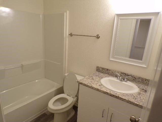 709 S 5th Street 1, Bonham, TX 75418