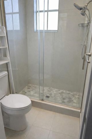 10557 SW 6th St 1306, Pembroke Pines, FL 33025