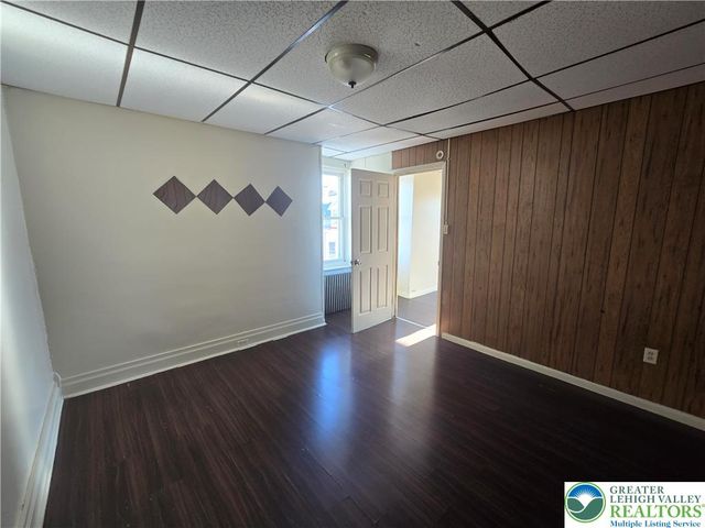 230 North 10th Street, Allentown City, PA 18102