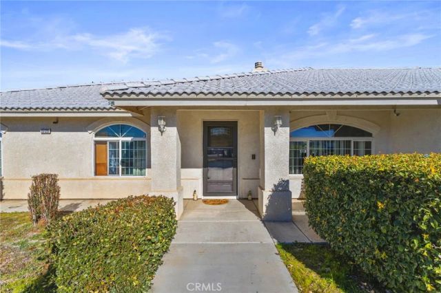 15120 Live Oak St, Hesperia, CA 92345