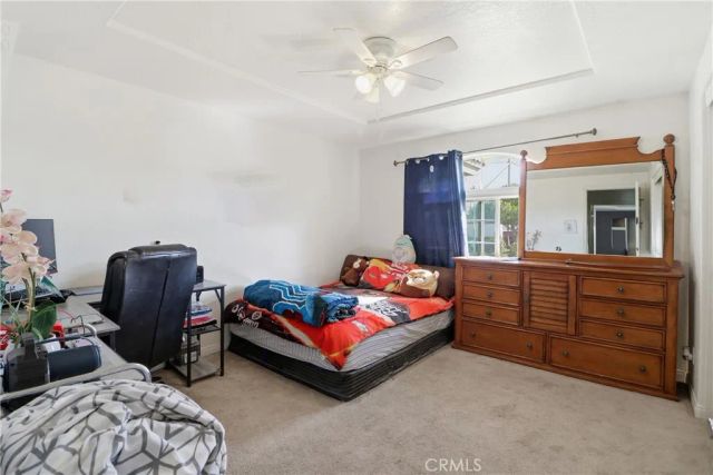 15120 Live Oak St, Hesperia, CA 92345