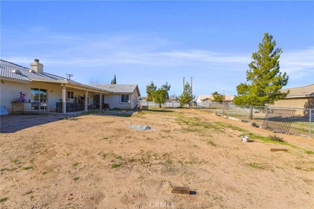 15120 Live Oak St, Hesperia, CA 92345