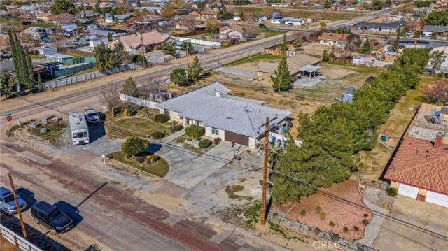 15120 Live Oak St, Hesperia, CA 92345
