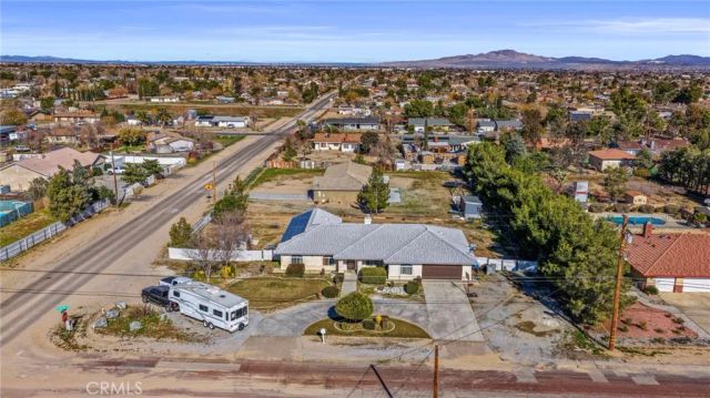 15120 Live Oak St, Hesperia, CA 92345