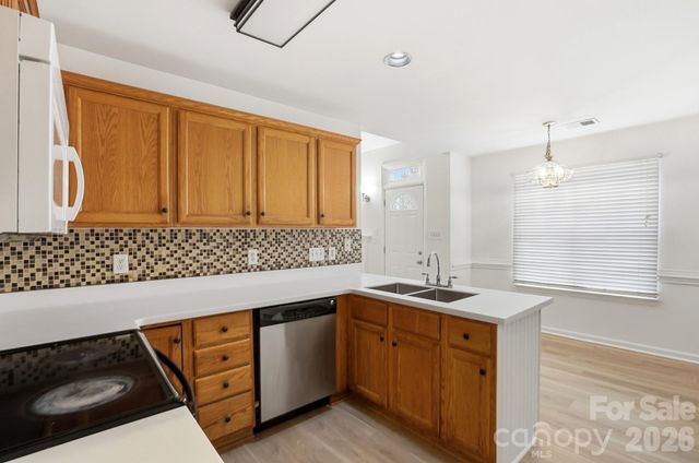 6409 Nevin Road, Charlotte, NC 28262