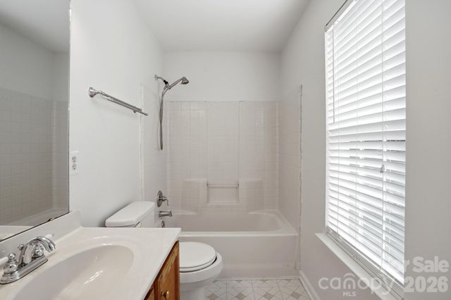 6409 Nevin Road, Charlotte, NC 28262