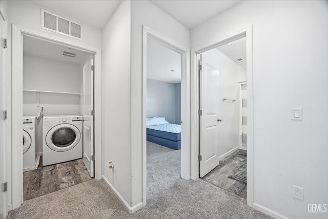 5809 Commonwealth Avenue, Bakersfield, CA 93313