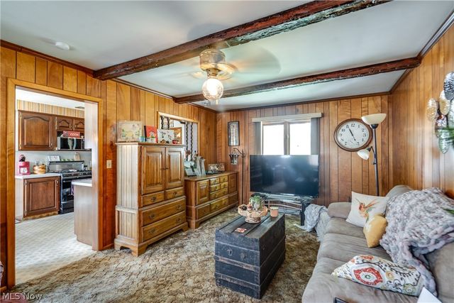 3120 Bambi Street NW, Canton, OH 44709