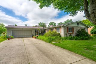 3120 Bambi Street NW, Canton, OH 44709