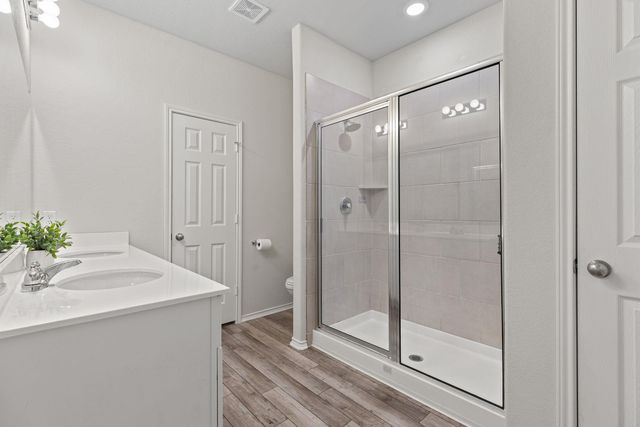 1925 T H Johnson DR, Taylor, TX 76574