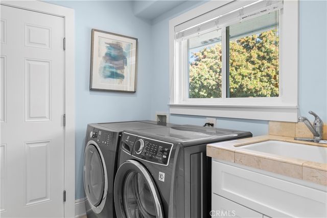 5215 Middlecrest Road, Rancho Palos Verdes, CA 90275