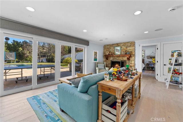 5215 Middlecrest Road, Rancho Palos Verdes, CA 90275