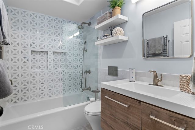 5215 Middlecrest Road, Rancho Palos Verdes, CA 90275