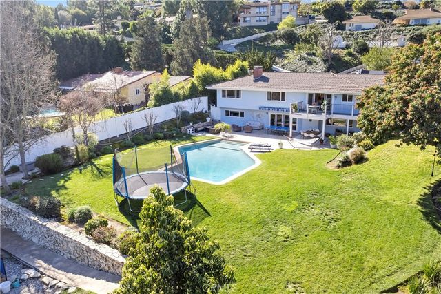 5215 Middlecrest Road, Rancho Palos Verdes, CA 90275