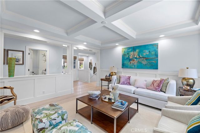 5215 Middlecrest Road, Rancho Palos Verdes, CA 90275