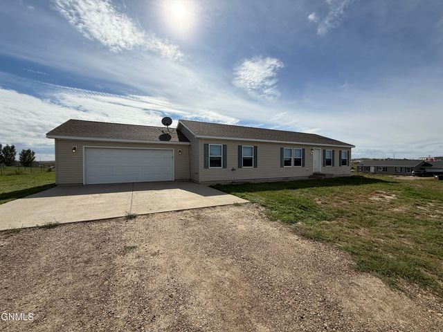 12238 Buffalo Hills Drive, Watford City, ND 58854 property photo