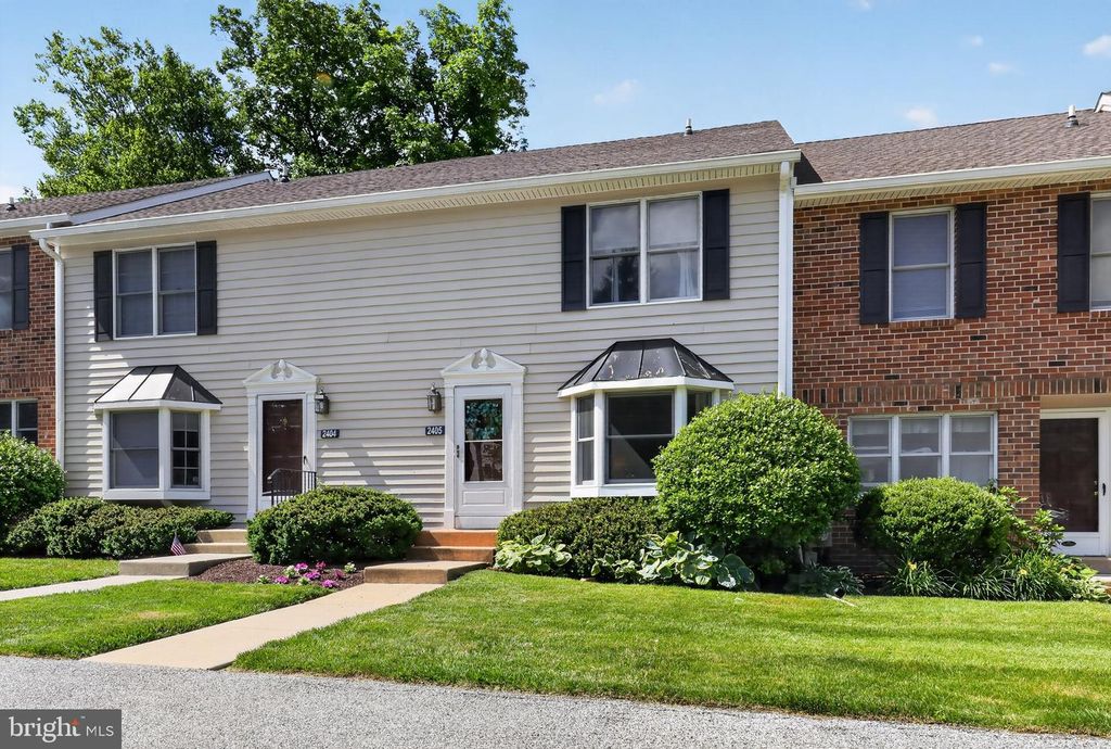 2405 WINDFIELD CT, Glen Mills, PA 19342