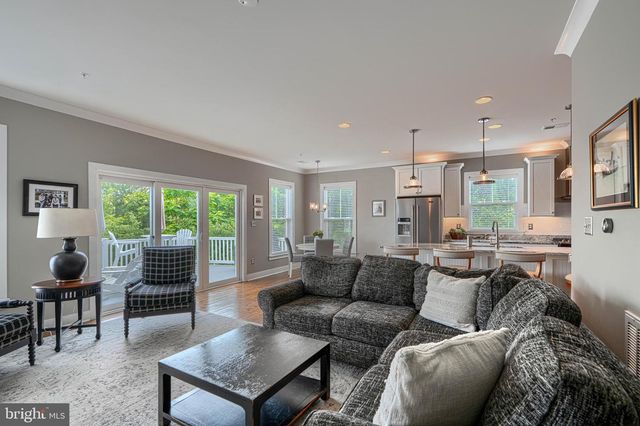 519 SCHMIDT RD, Middle River, MD 21220