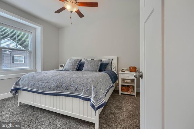 519 SCHMIDT RD, Middle River, MD 21220