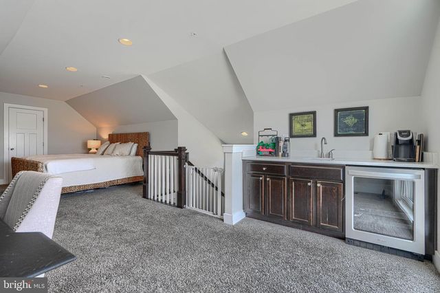 519 SCHMIDT RD, Middle River, MD 21220