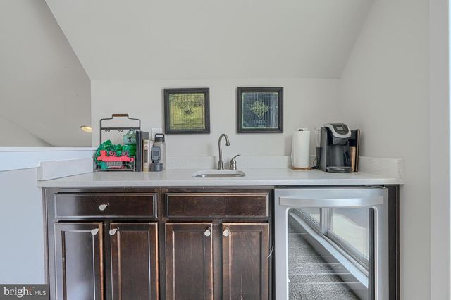 519 SCHMIDT RD, Middle River, MD 21220