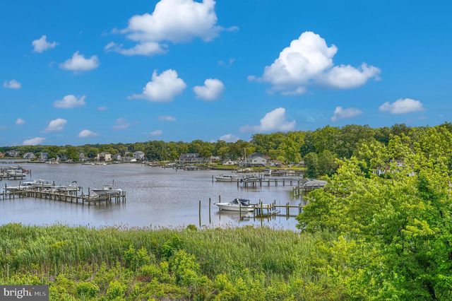 519 SCHMIDT RD, Middle River, MD 21220