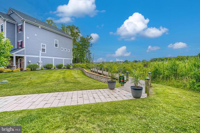 519 SCHMIDT RD, Middle River, MD 21220