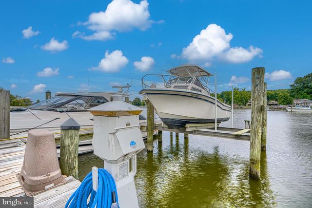 519 SCHMIDT RD, Middle River, MD 21220