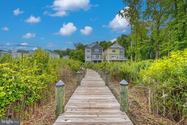 519 SCHMIDT RD, Middle River, MD 21220