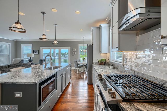 519 SCHMIDT RD, Middle River, MD 21220