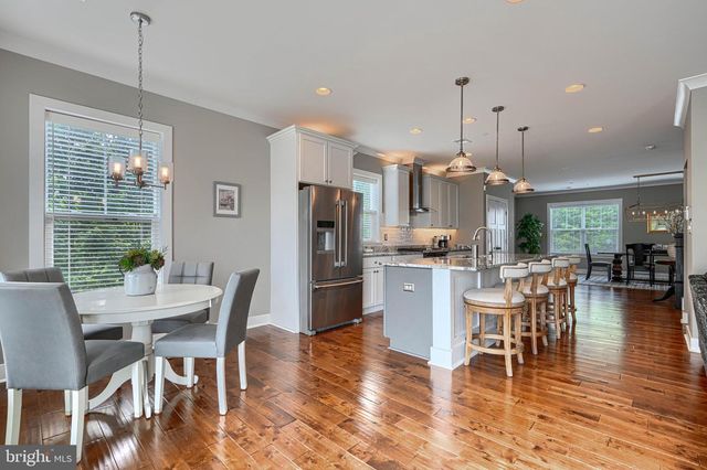 519 SCHMIDT RD, Middle River, MD 21220