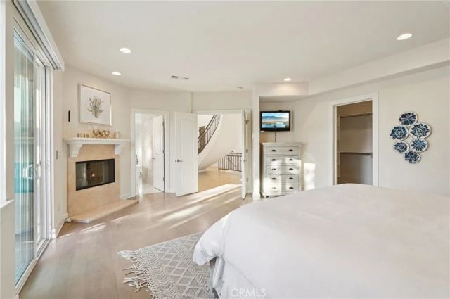 654 5th Street, Hermosa Beach, CA 90254