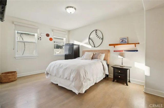 654 5th Street, Hermosa Beach, CA 90254