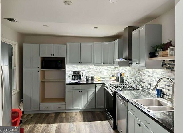 682 Brass Key Court, Lawrenceville, GA 30046